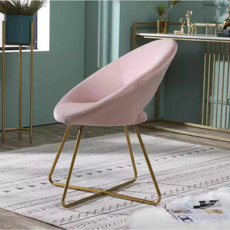 Fauteuil d’appoint rembourré en velours soyeux, rose avec piètement doré