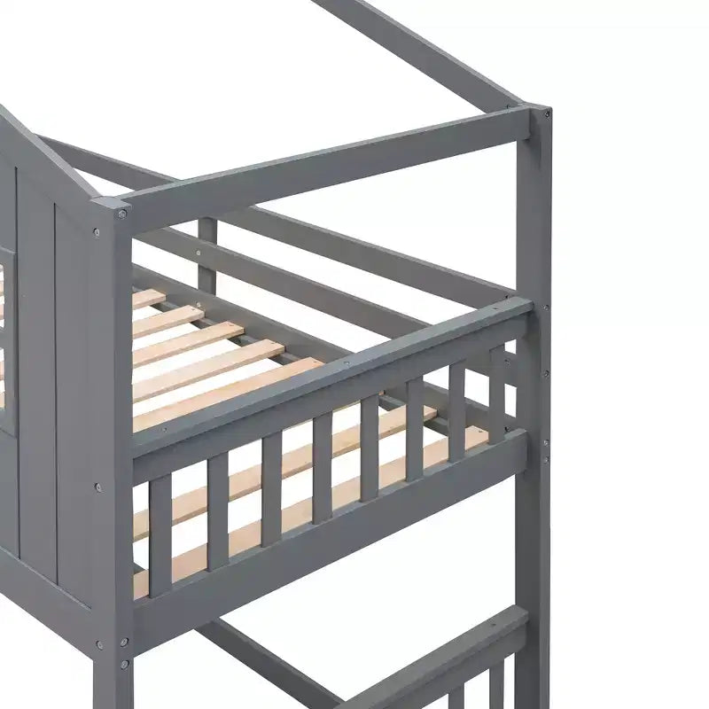 Lit superposé en forme de maison avec échelle